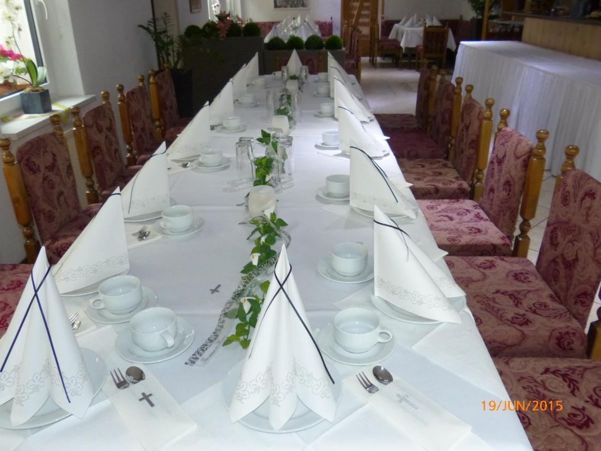 Hotel/Restaurant Balkan Soemmerda Ngoại thất bức ảnh