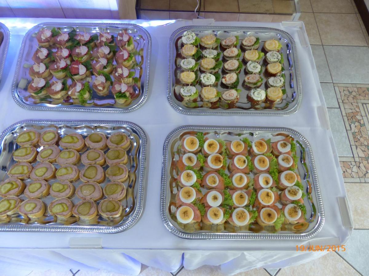 Hotel/Restaurant Balkan Soemmerda Ngoại thất bức ảnh