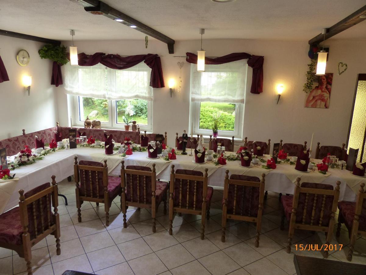 Hotel/Restaurant Balkan Soemmerda Ngoại thất bức ảnh